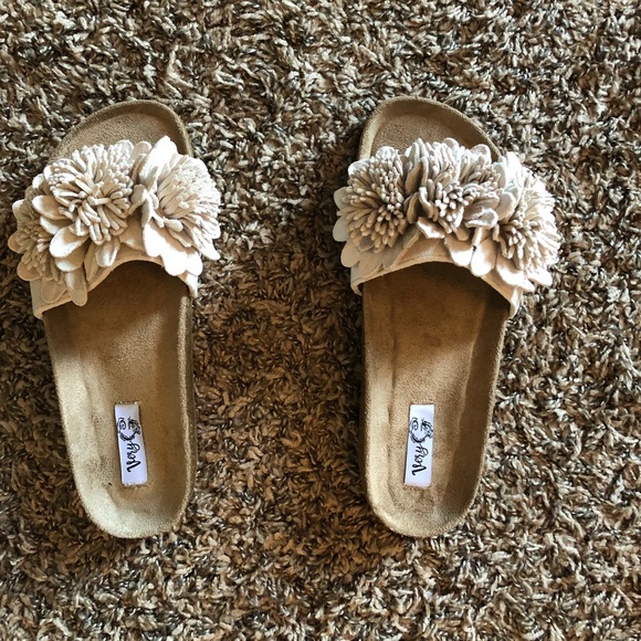 VERY G Shoes - VERY G SANDALS